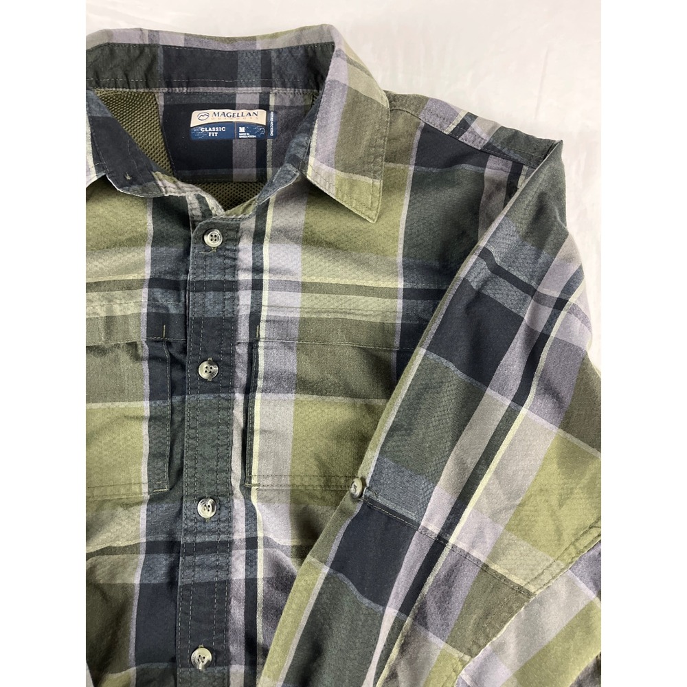 Magellan Outdoors Plaid Button Up Shirt Mens Medium‎ Classic Fit Casual